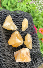 Load image into Gallery viewer, (1)Large/Medium Orange Calcite Rough Stone
